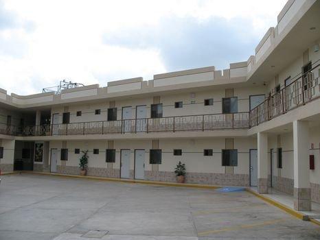 哈斯恩达纳昂日酒店 Ciudad Obregón 外观 照片